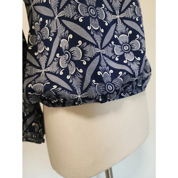 Diane‎ Von Furstenberg Blue Printed Blouse Size Petite Elastic Waist - Picture 3 of 7